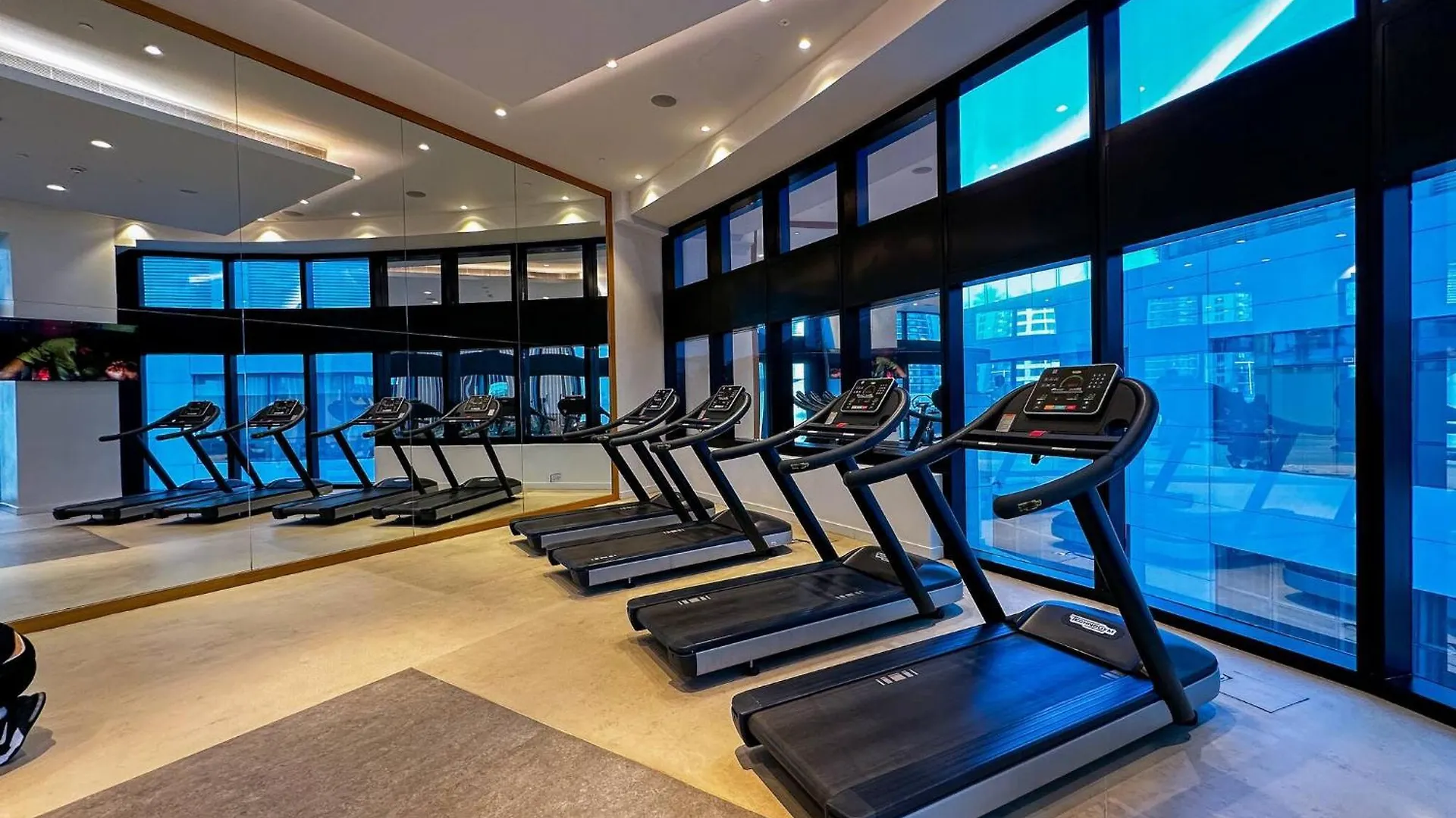 Elegant 2Br Apt Address Beach Resort دبي